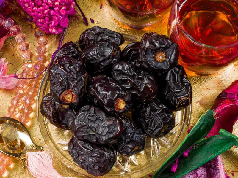 The Hidden Benefits of Dates for Energy and Digestion